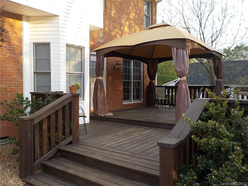 Fox Hunt Estates - Residential