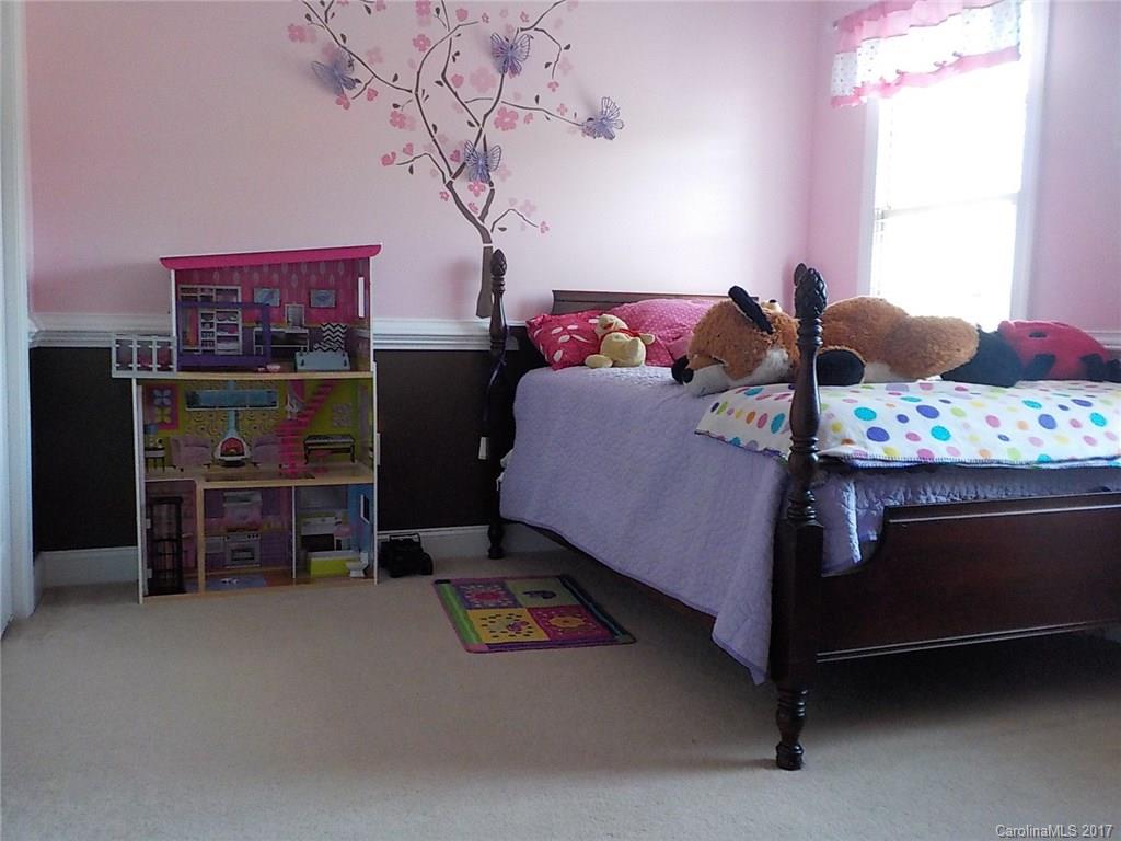 Fox Hunt Estates - Residential