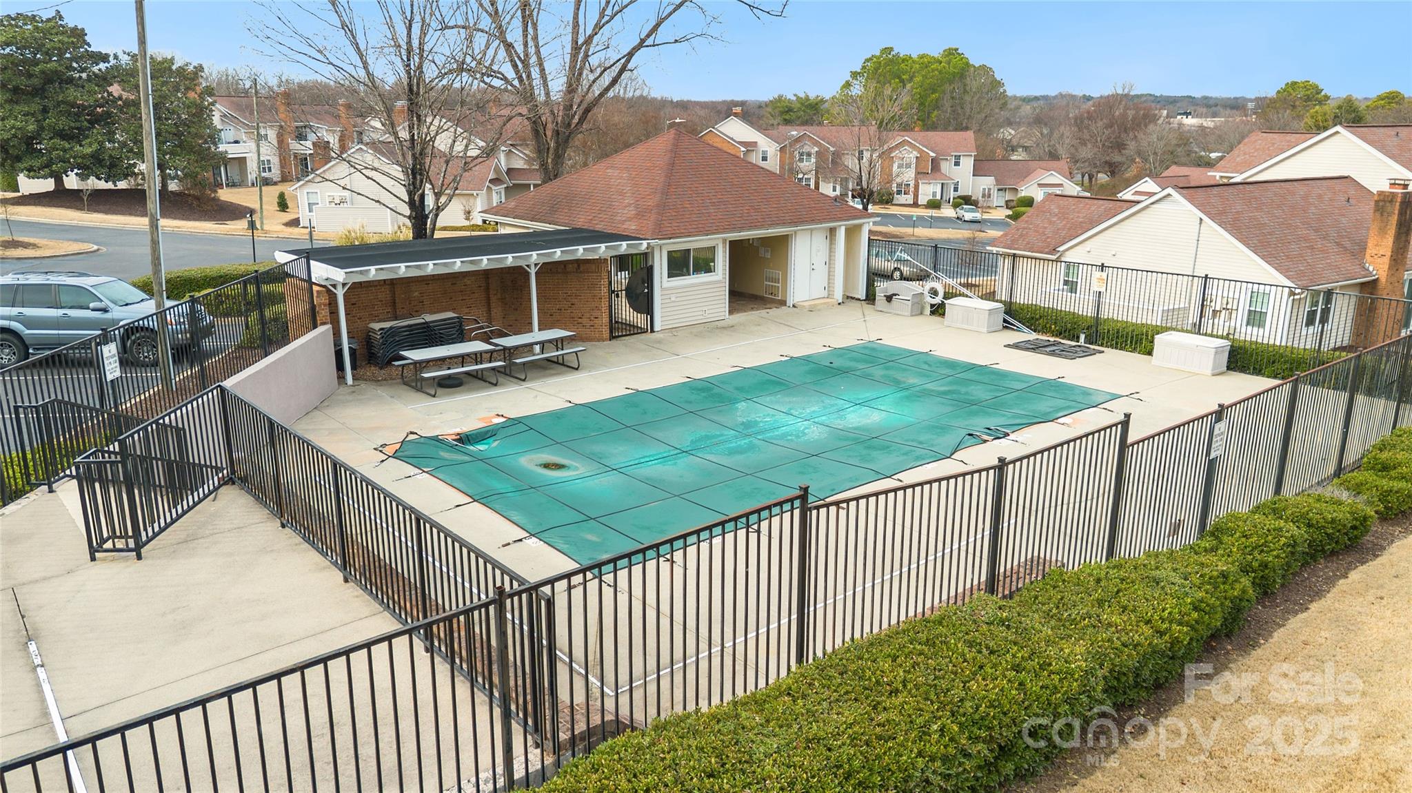 Renaissance on Carmel II - Residential