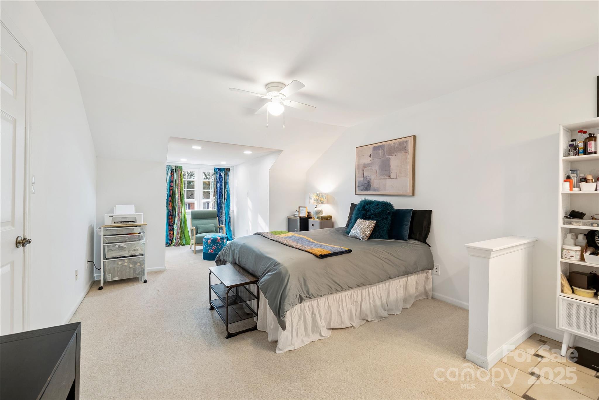 Renaissance on Carmel II - Residential