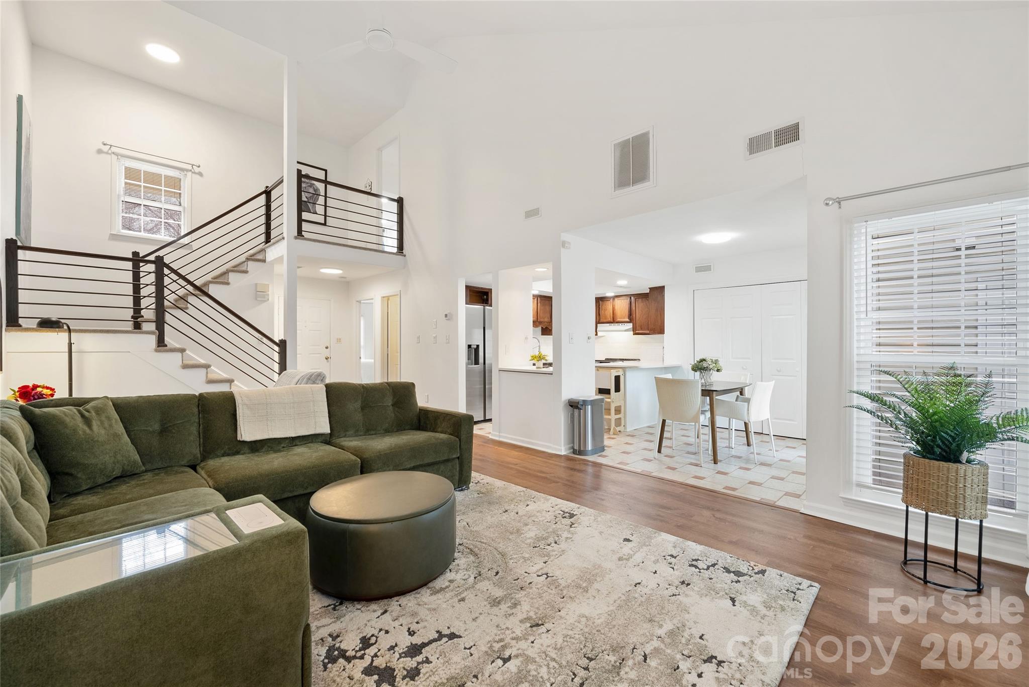 Renaissance on Carmel II - Residential