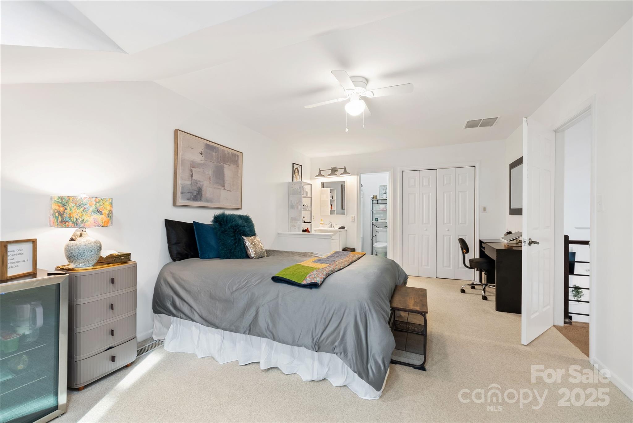 Renaissance on Carmel II - Residential