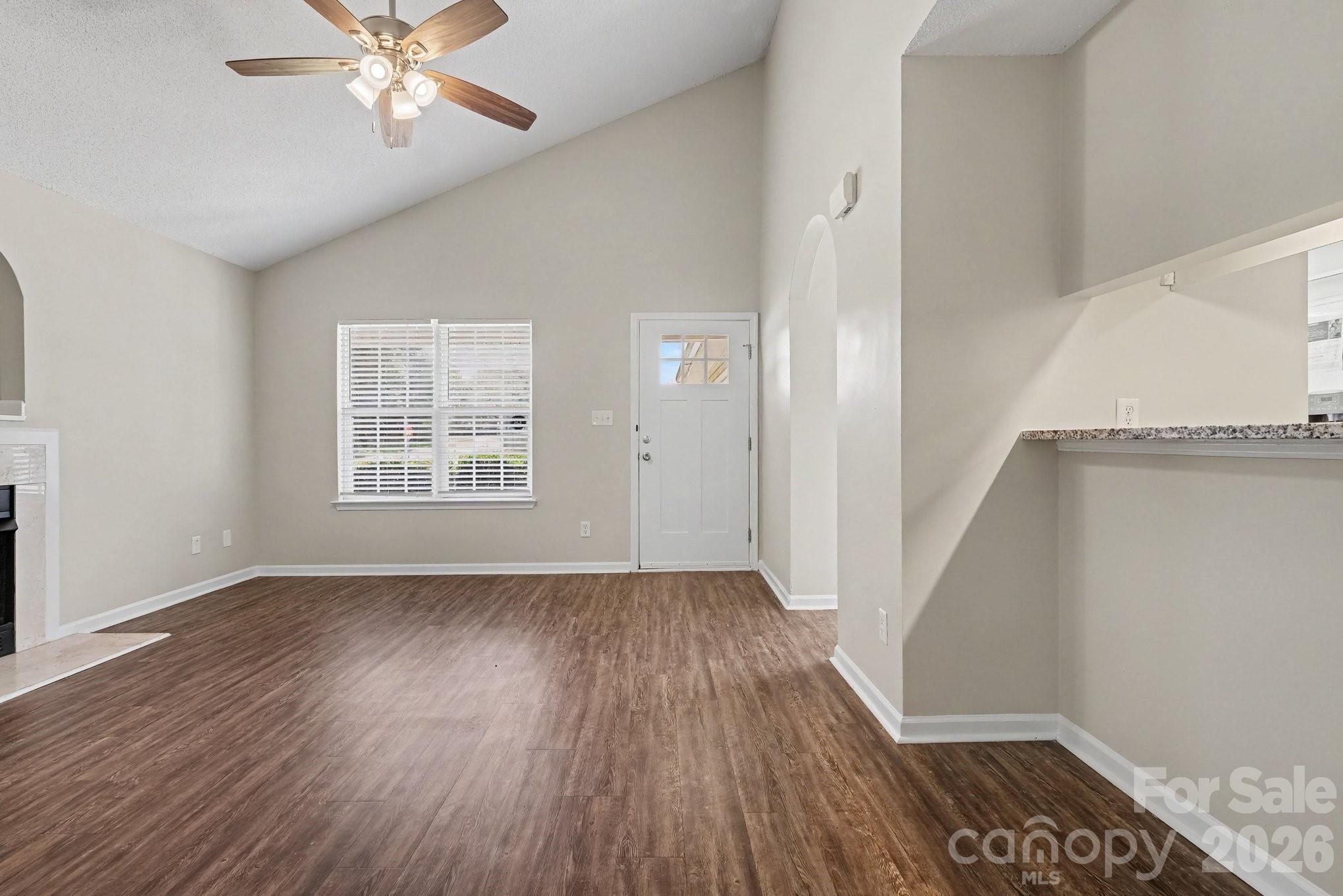 4104 Canyon Creek Lane