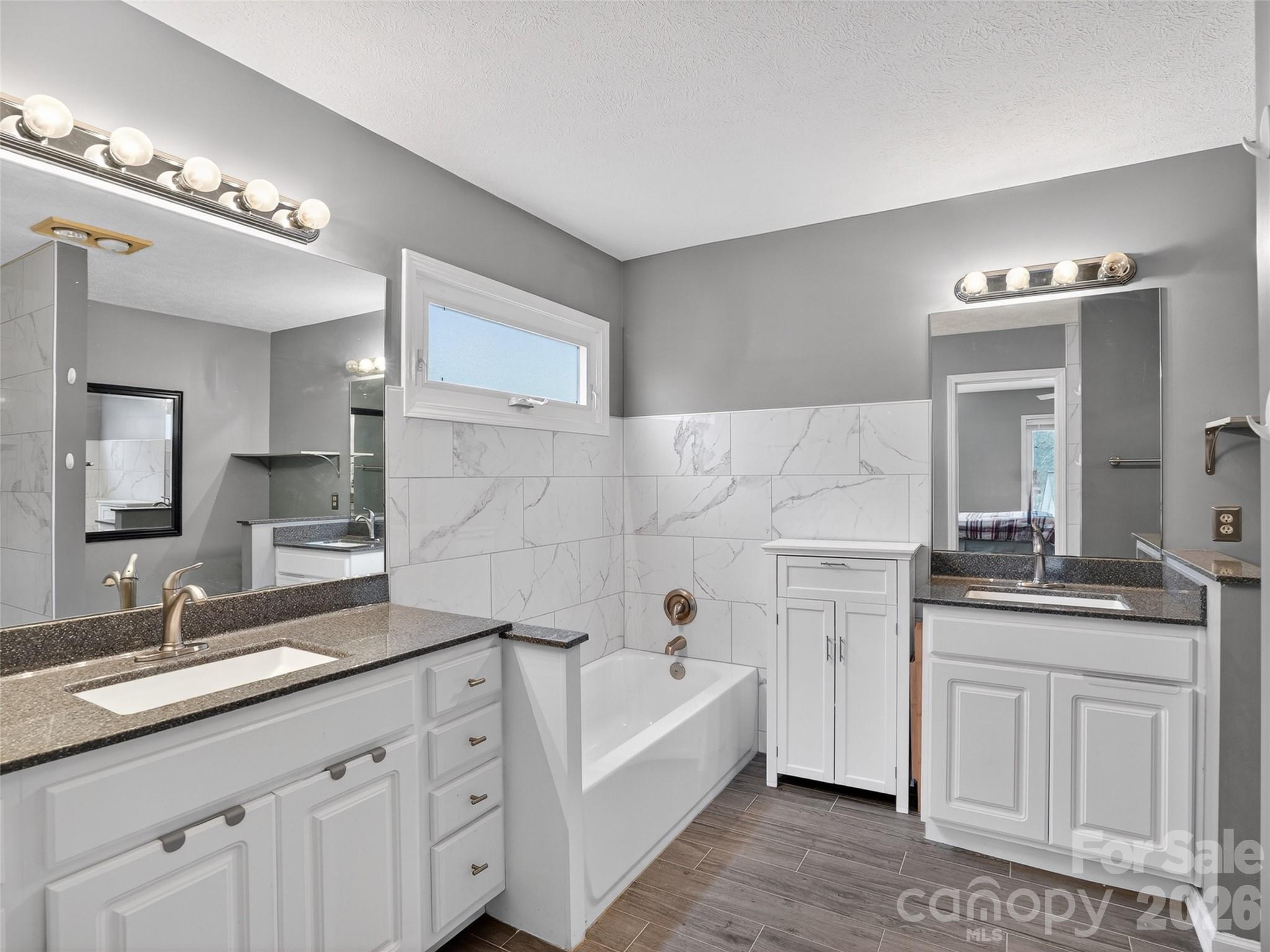 Cummings Cove - Residential
