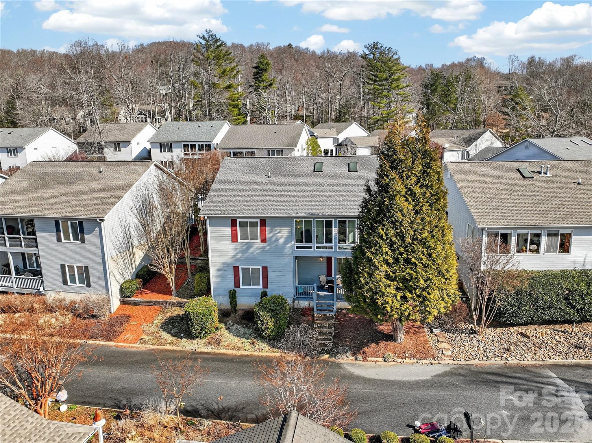 Cummings Cove - Residential