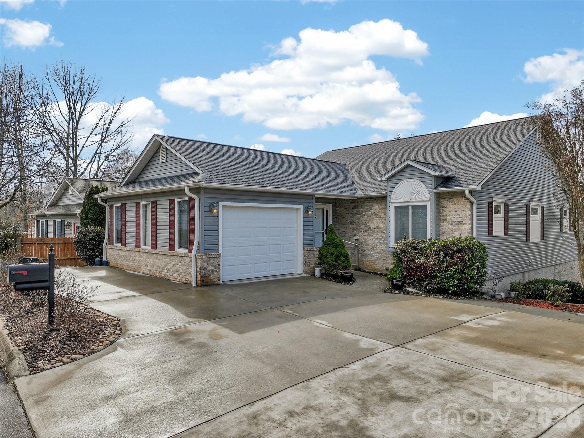 Cummings Cove - Residential