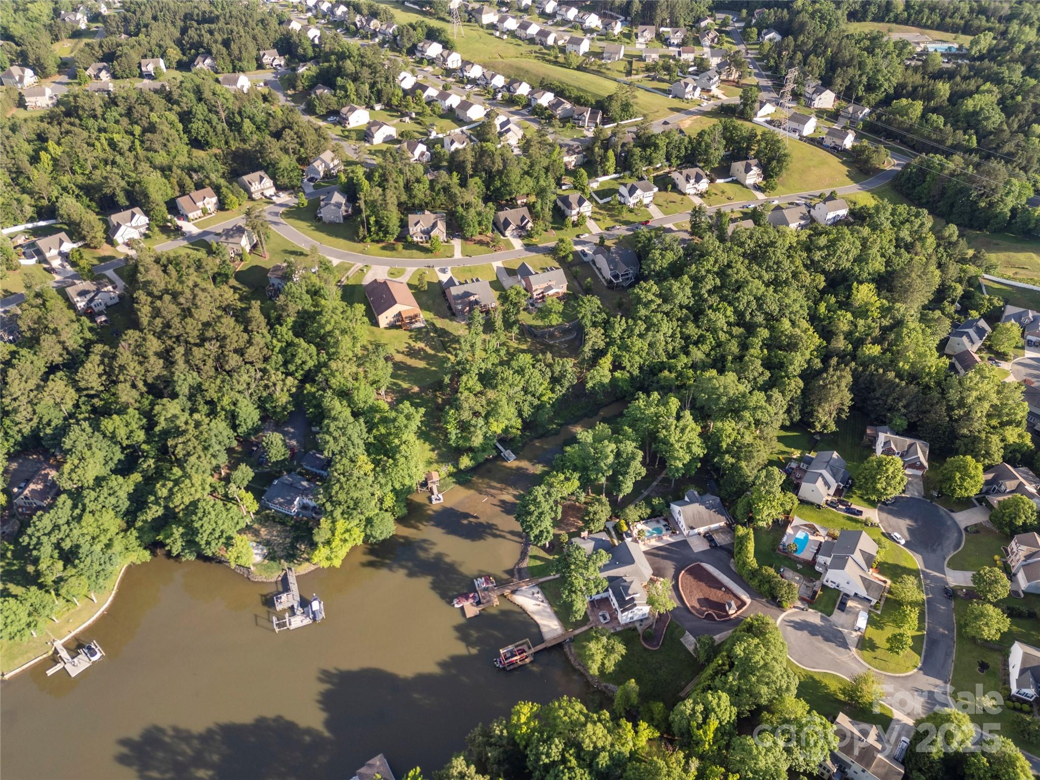 Somerset At Autumn Cove - Residential