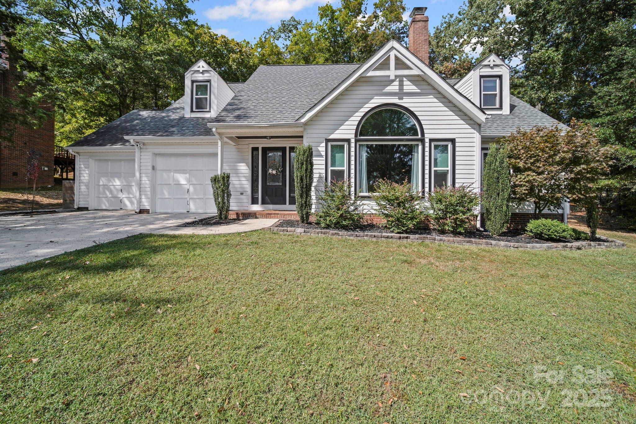 10218 Rougemont Lane