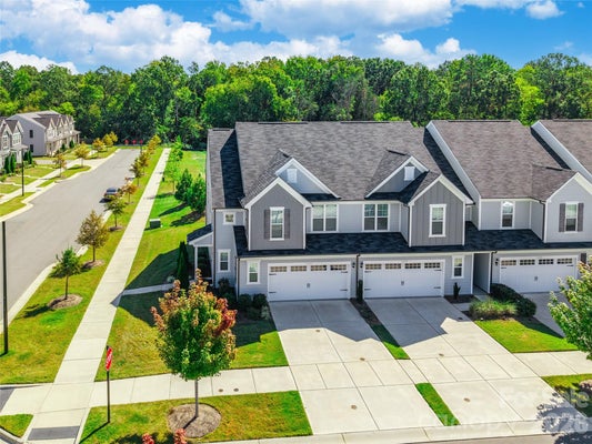 13042 ROVER ST, CHARLOTTE, NC 28273 - Image 392b54500e4229d2ecf57bf2d9a705cb/1745529863