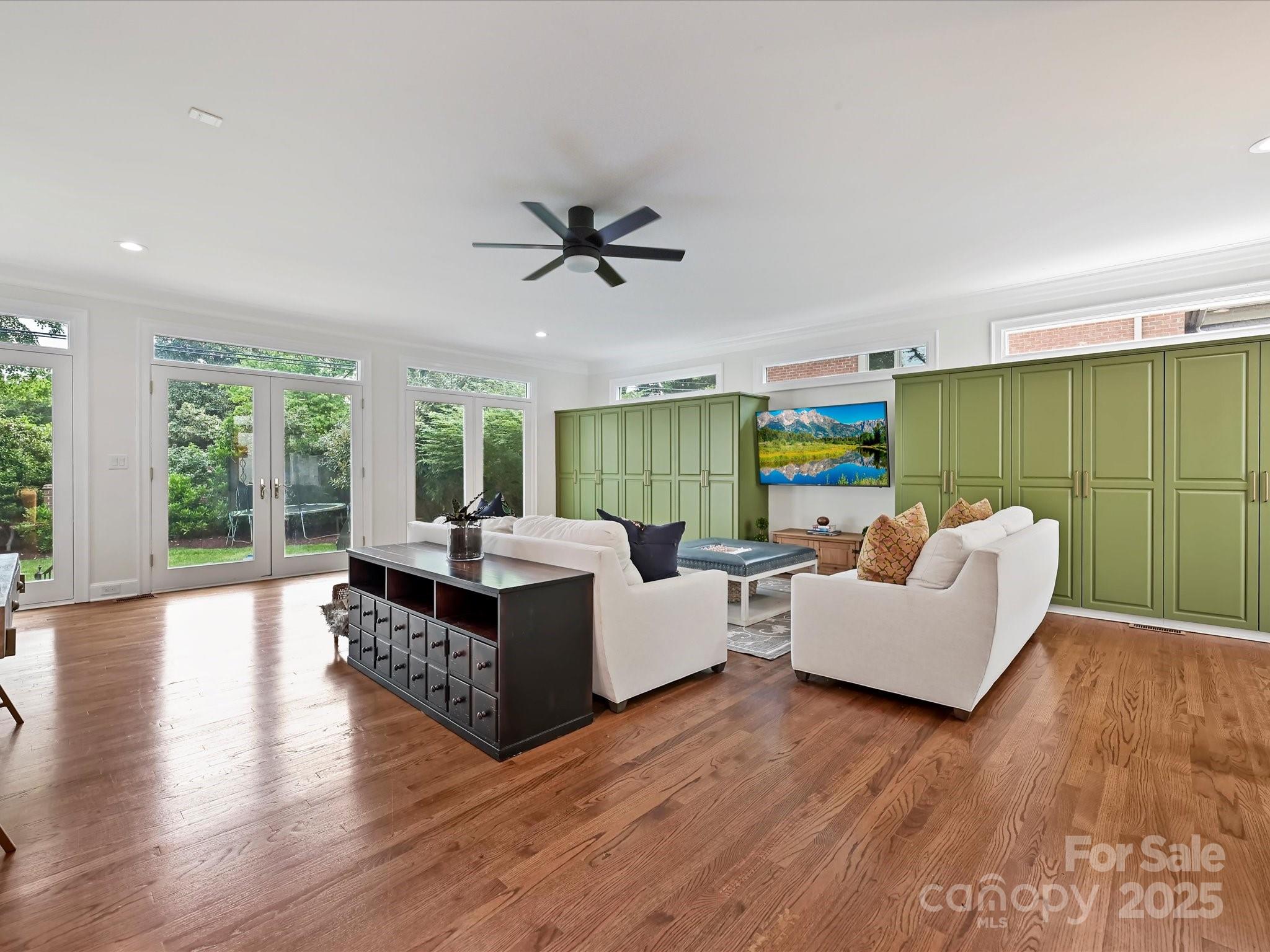 Myers Park - Residential