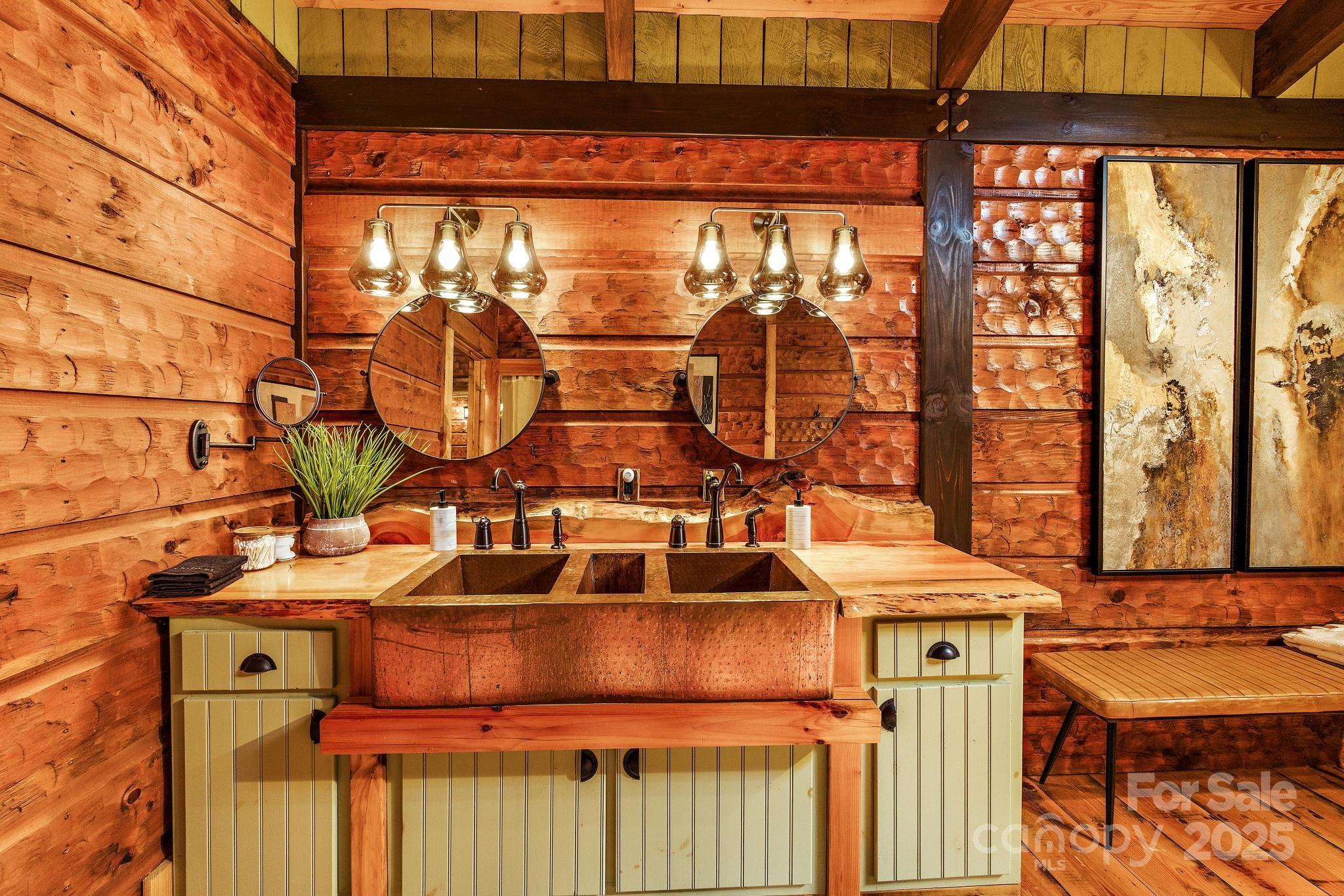 Chestnut Falls - Residential