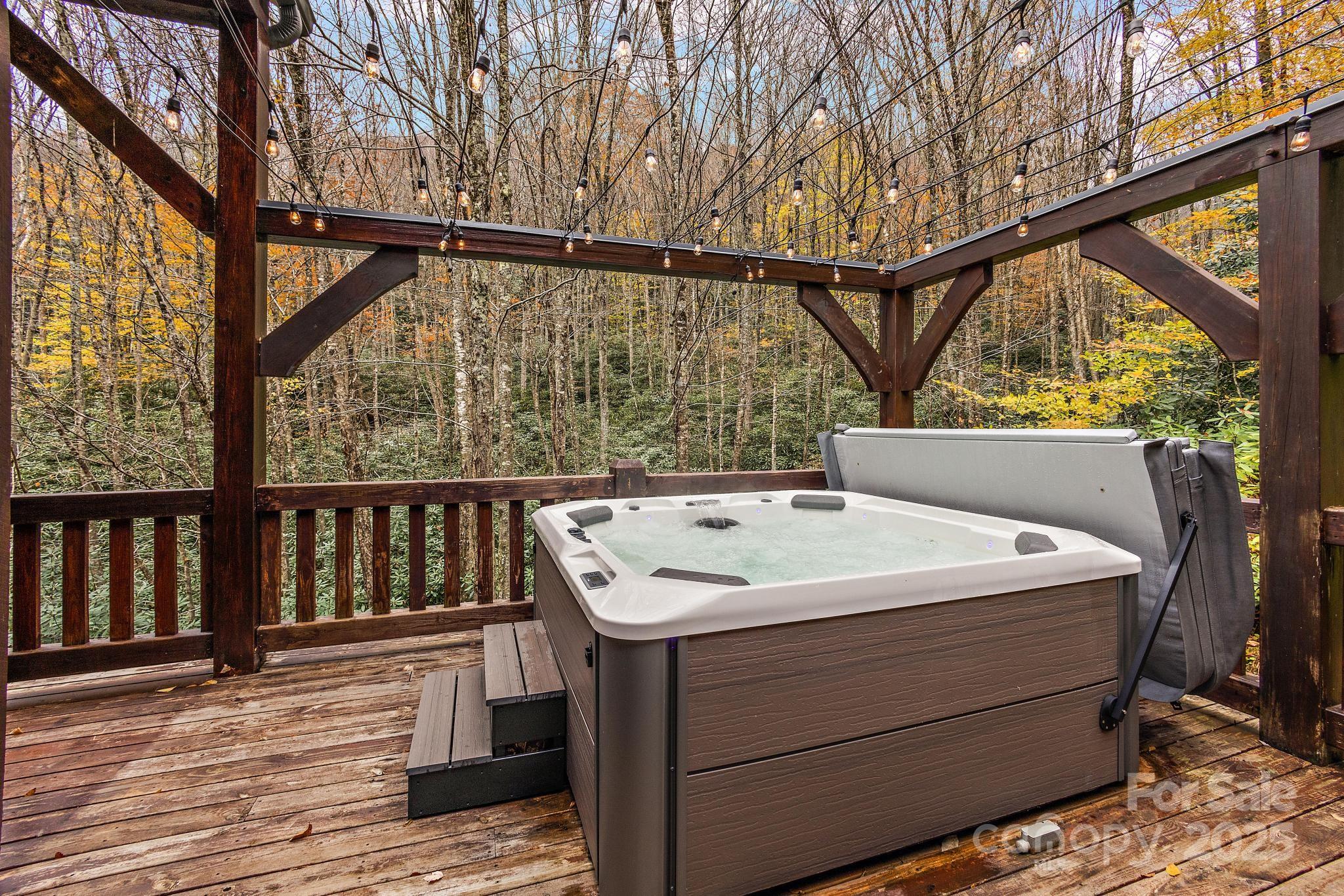 Chestnut Falls - Residential