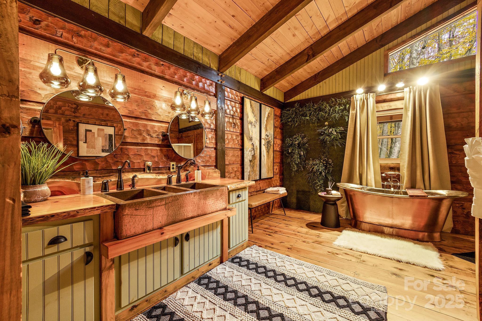 Chestnut Falls - Residential