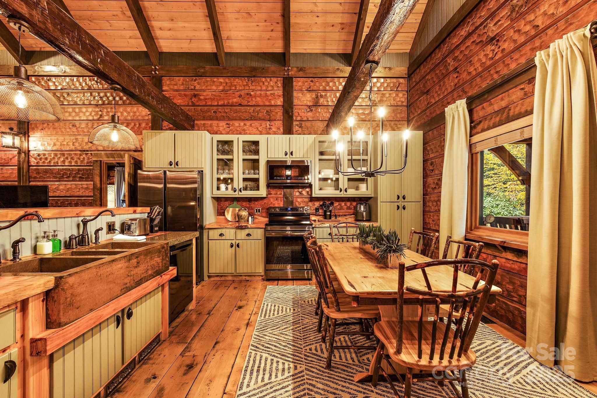 Chestnut Falls - Residential