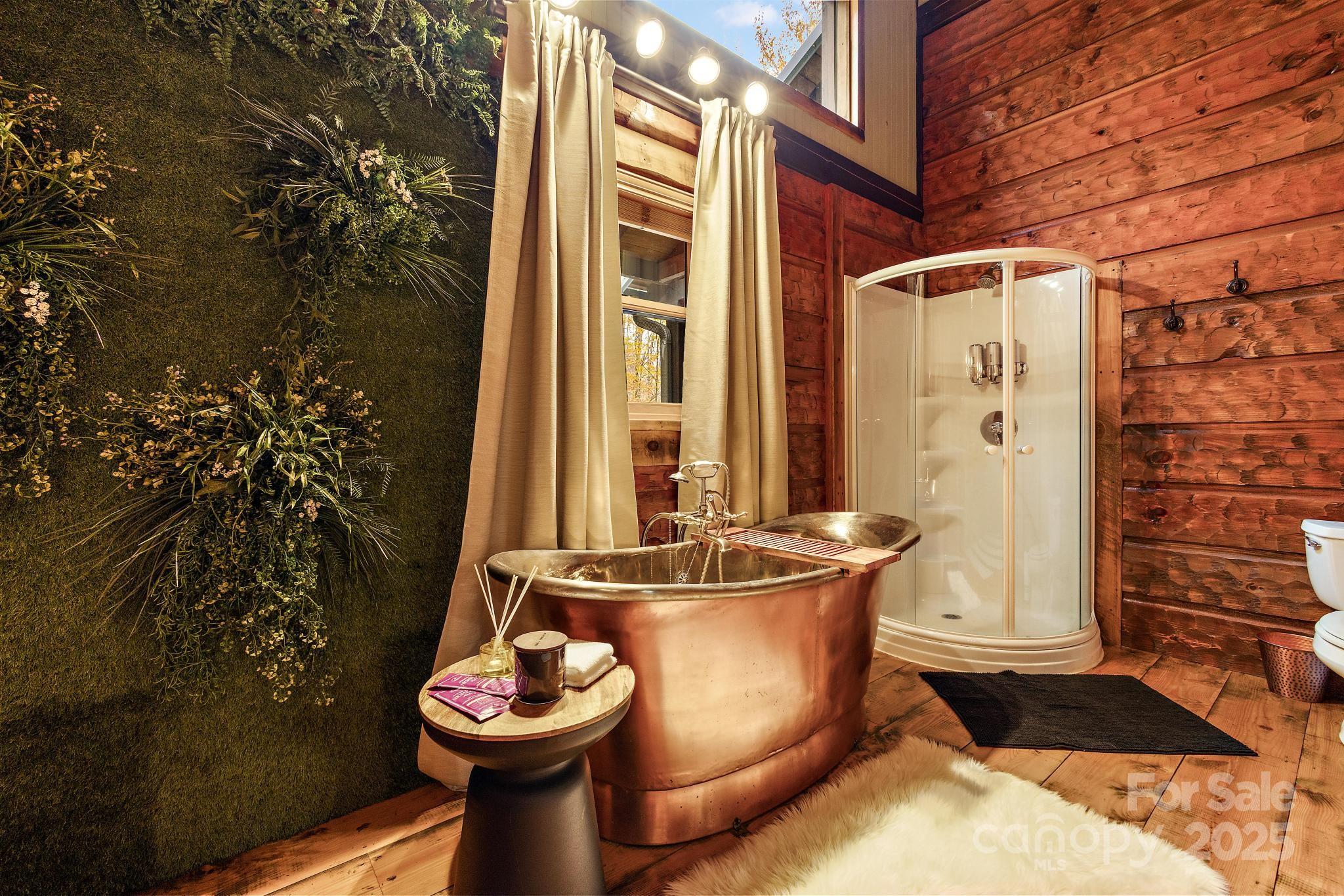 Chestnut Falls - Residential