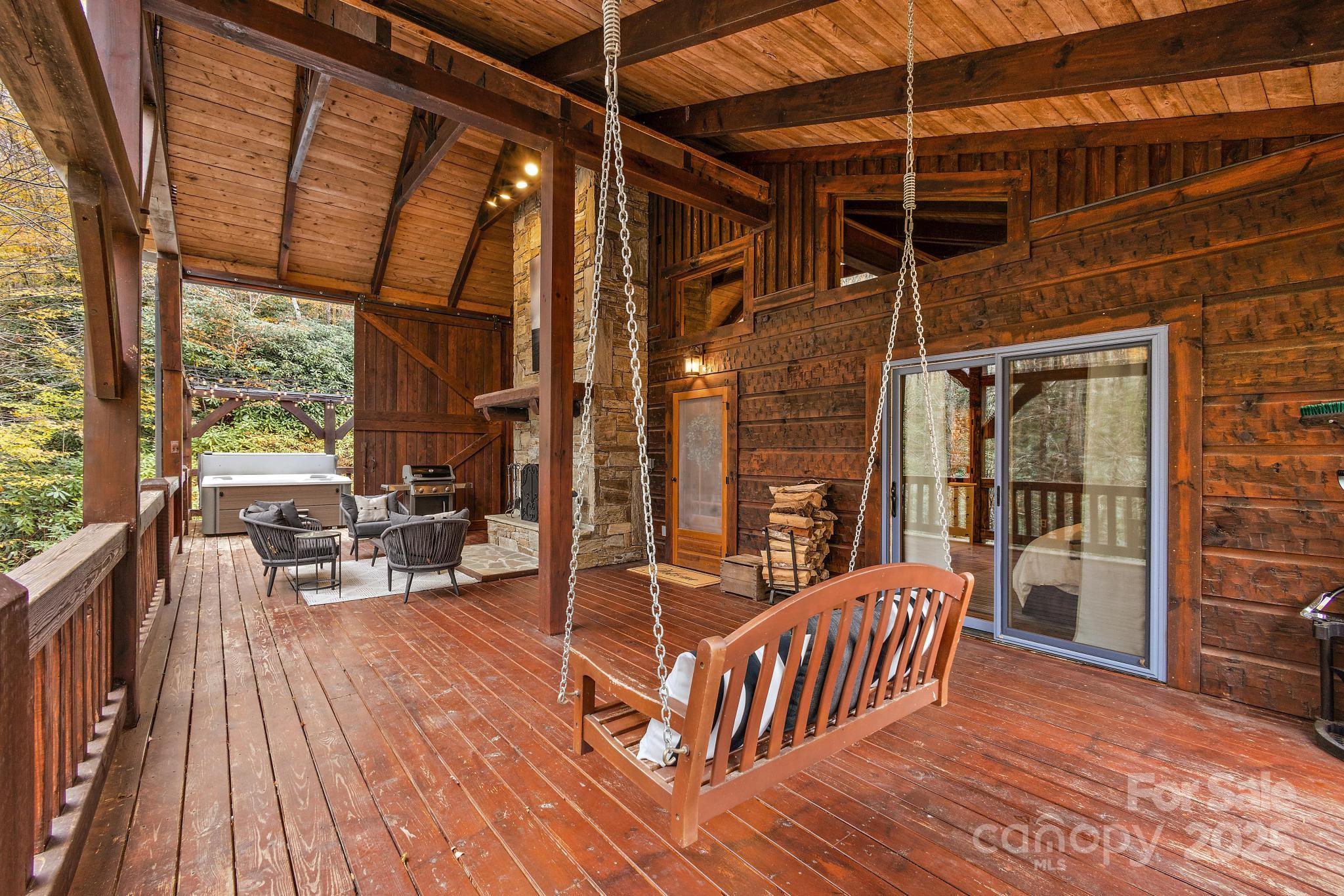 Chestnut Falls - Residential