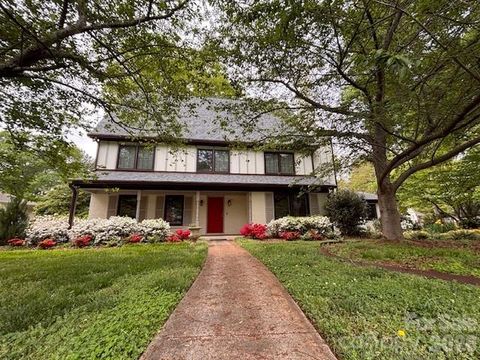 Photo of 5335 Lansing Drive, Charlotte, NC 28270 (MLS # 4366820)
