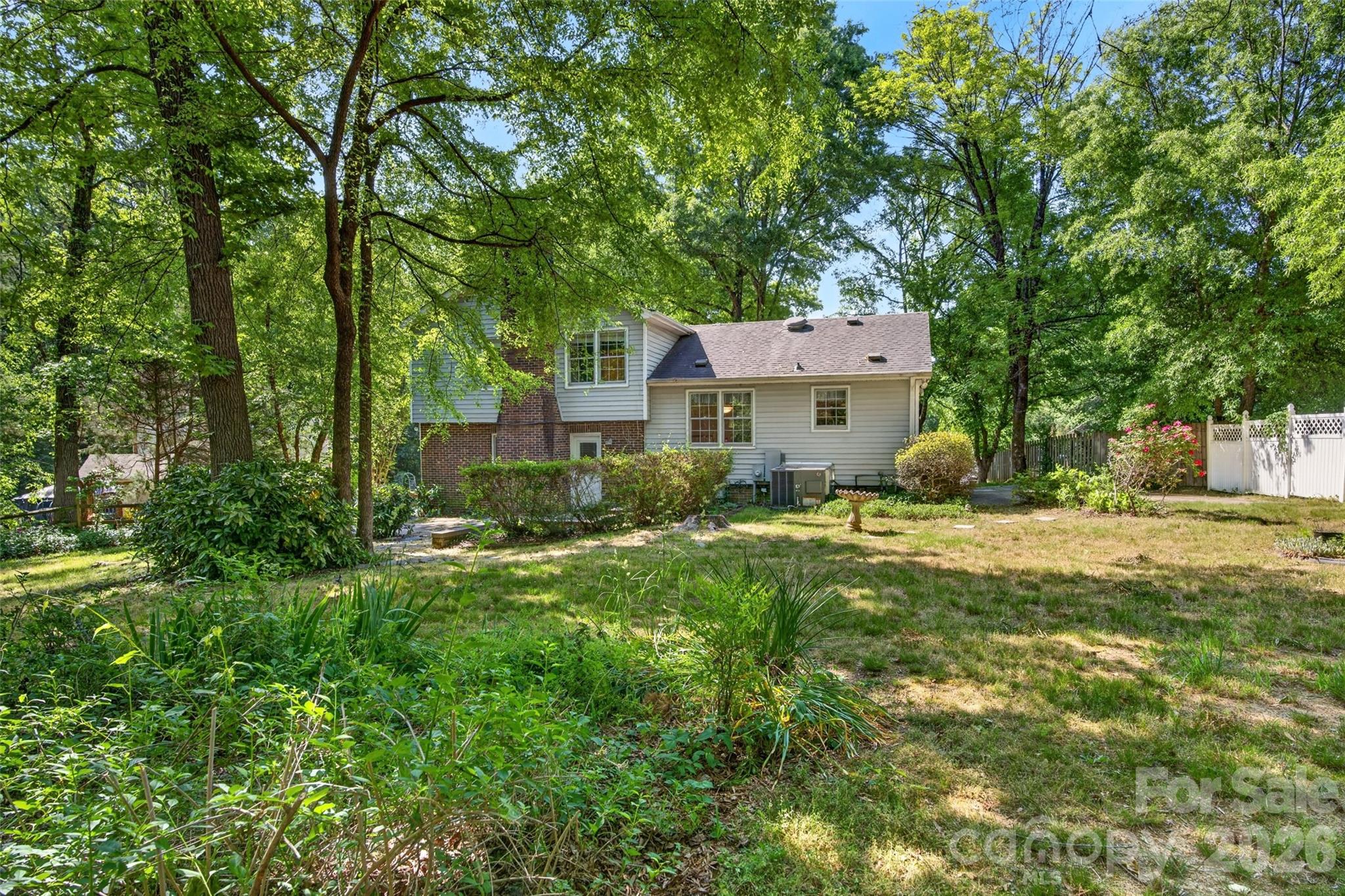 Castleton Gardens - Residential