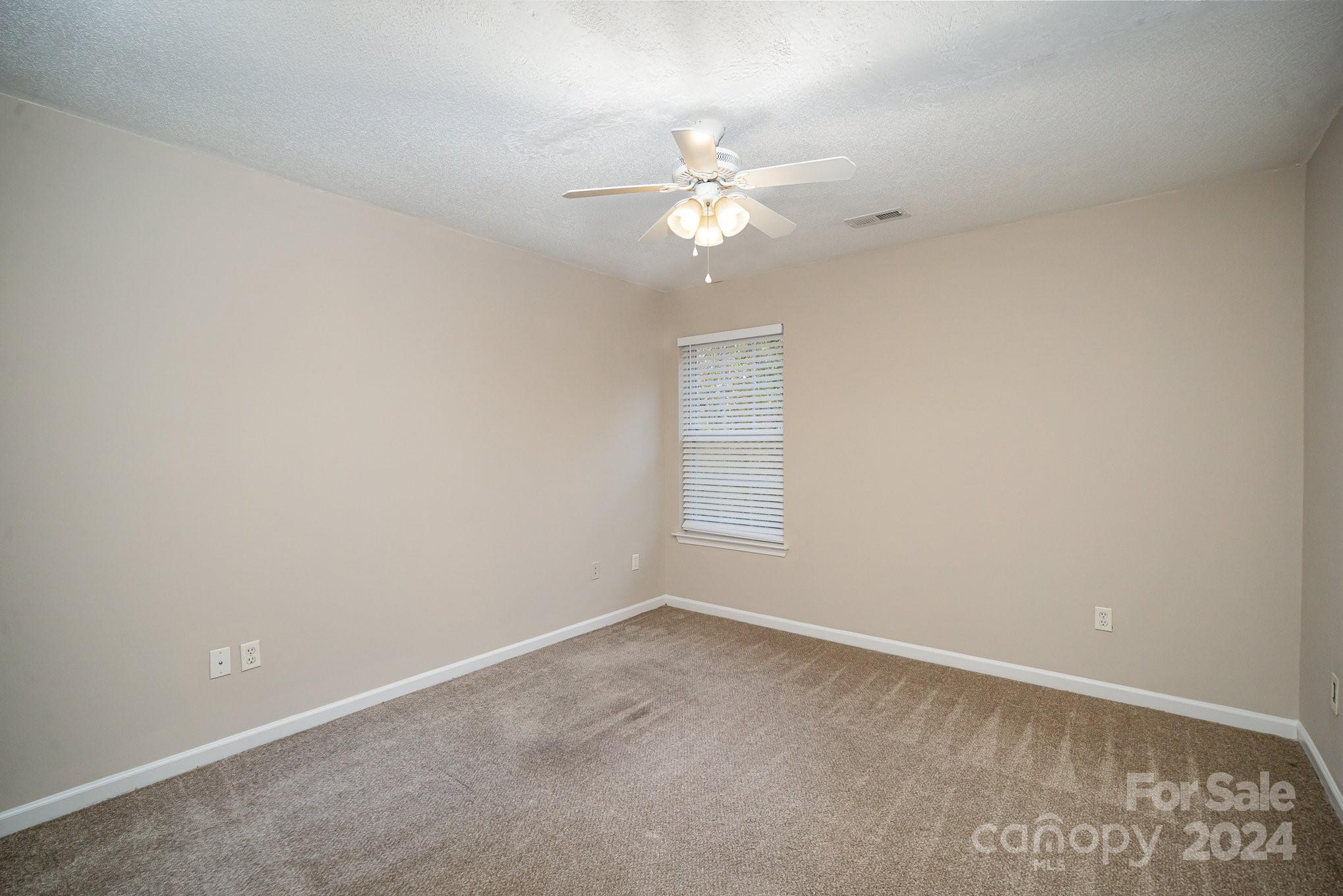 Highland Creek - Residential