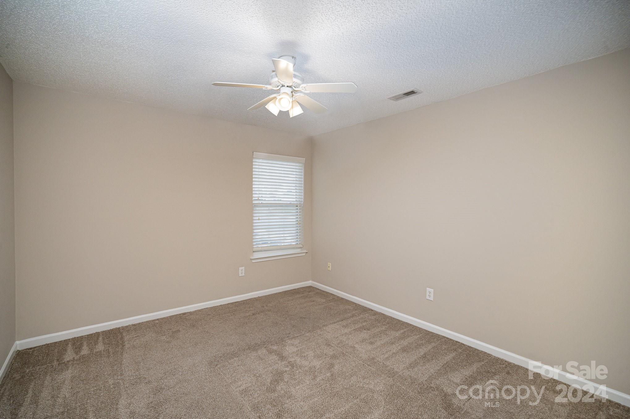 Highland Creek - Residential