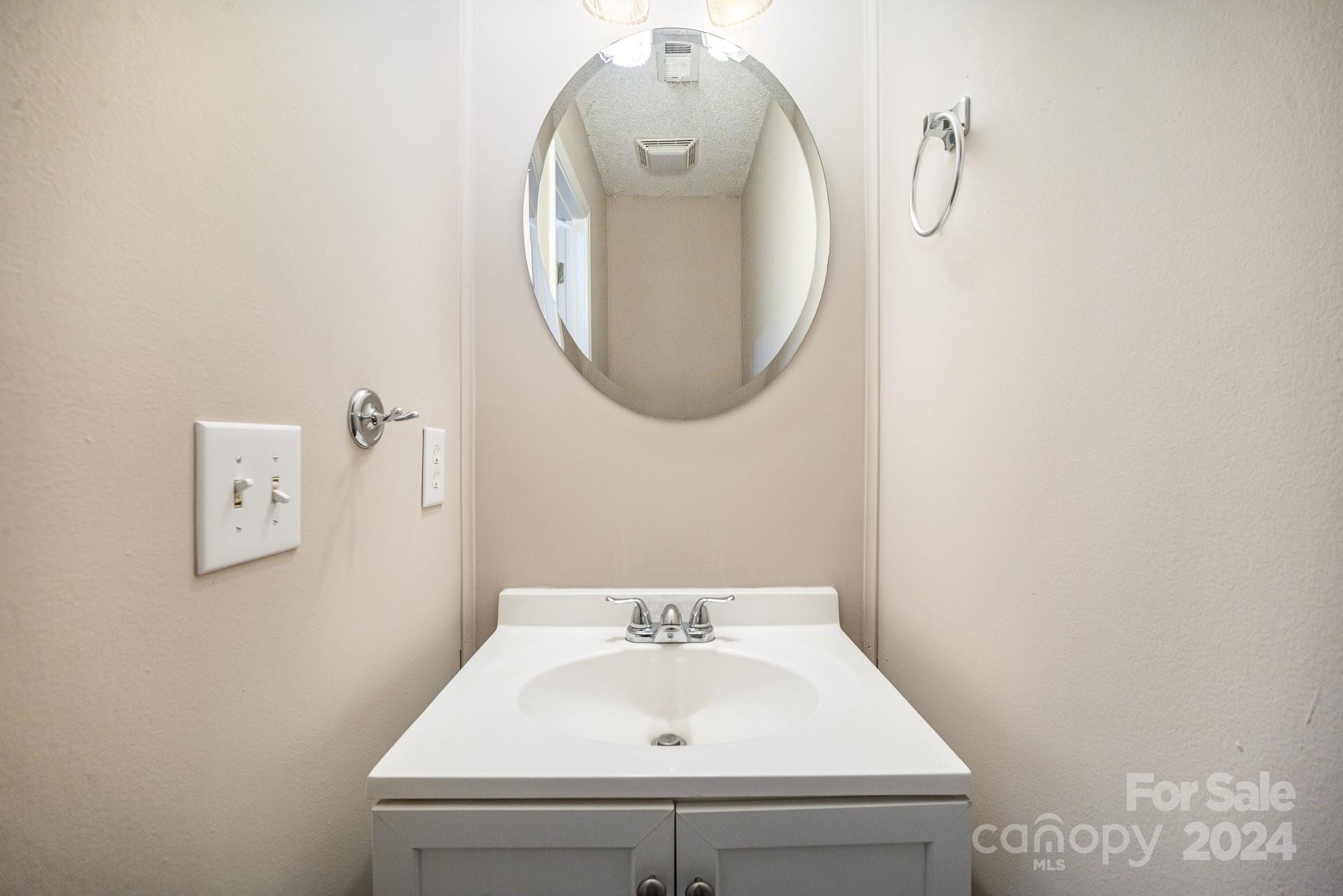 Highland Creek - Residential