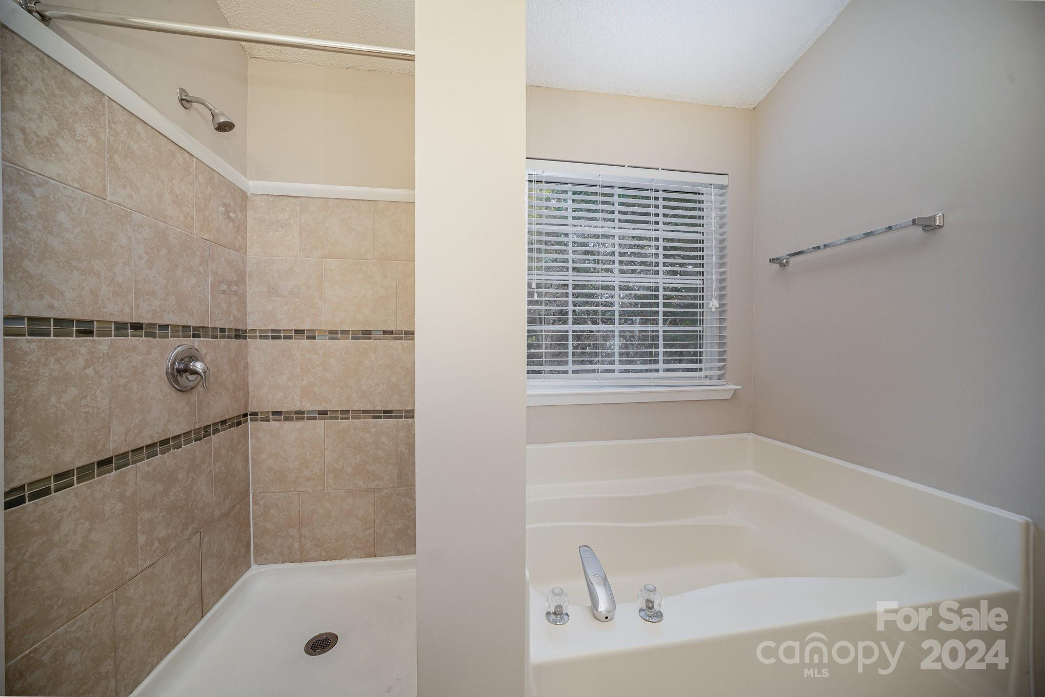 Highland Creek - Residential