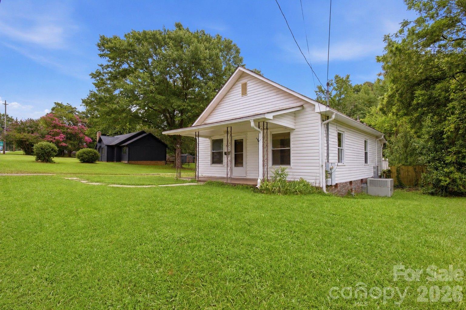 403 Faulkner Street