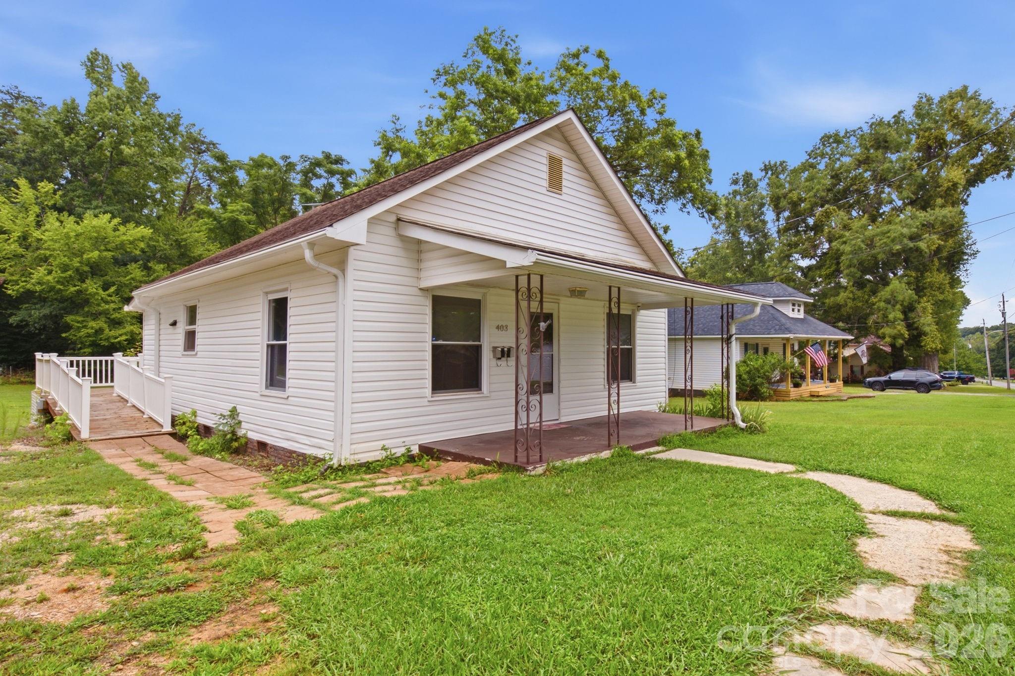 403 Faulkner Street