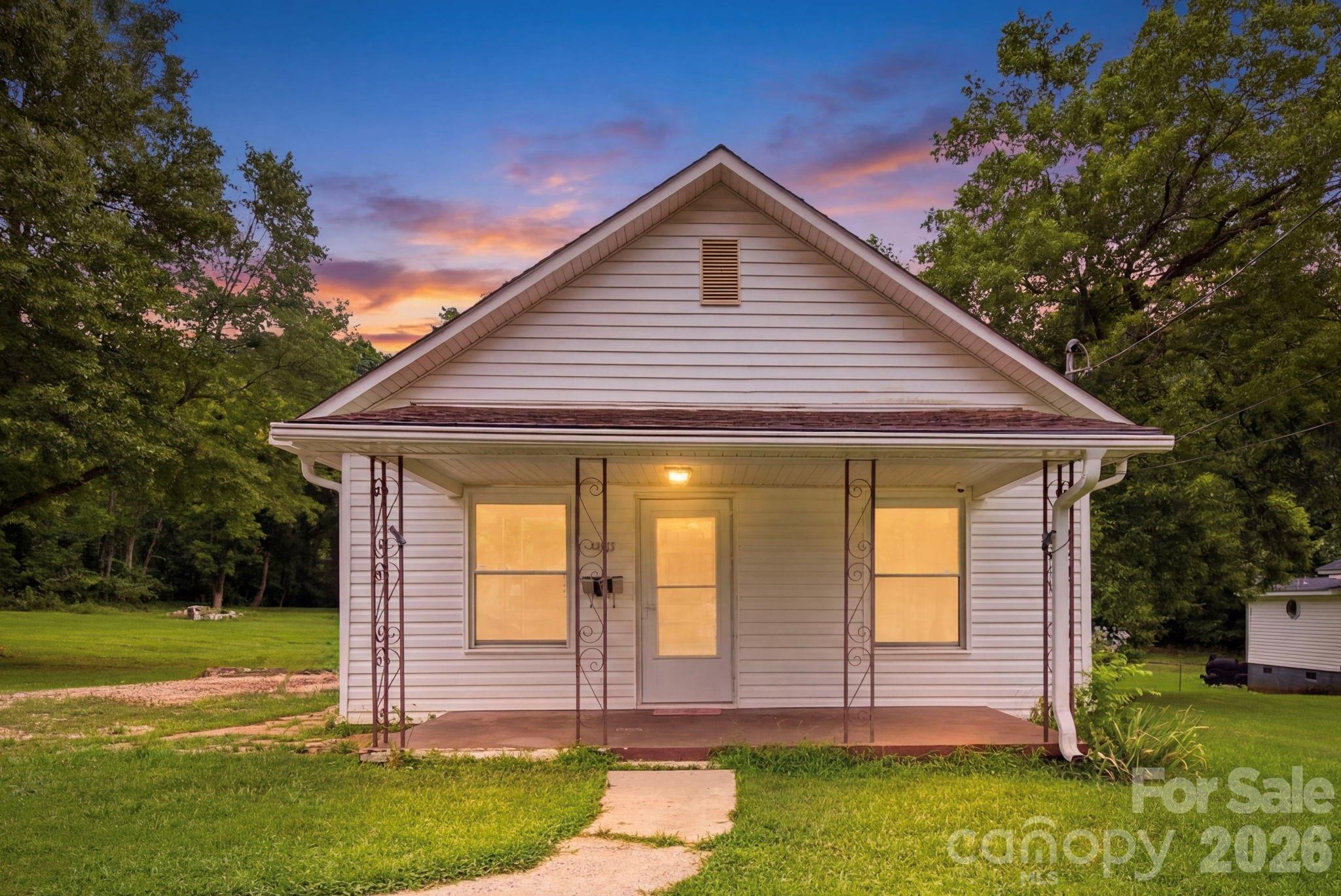 403 Faulkner Street