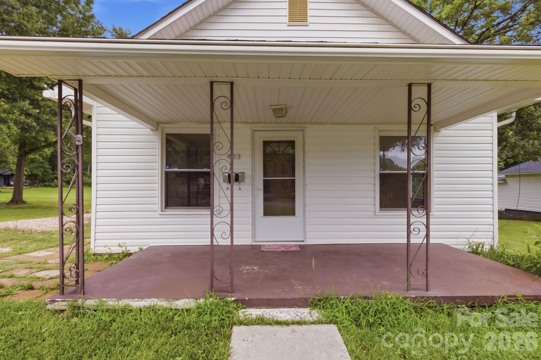 403 Faulkner Street