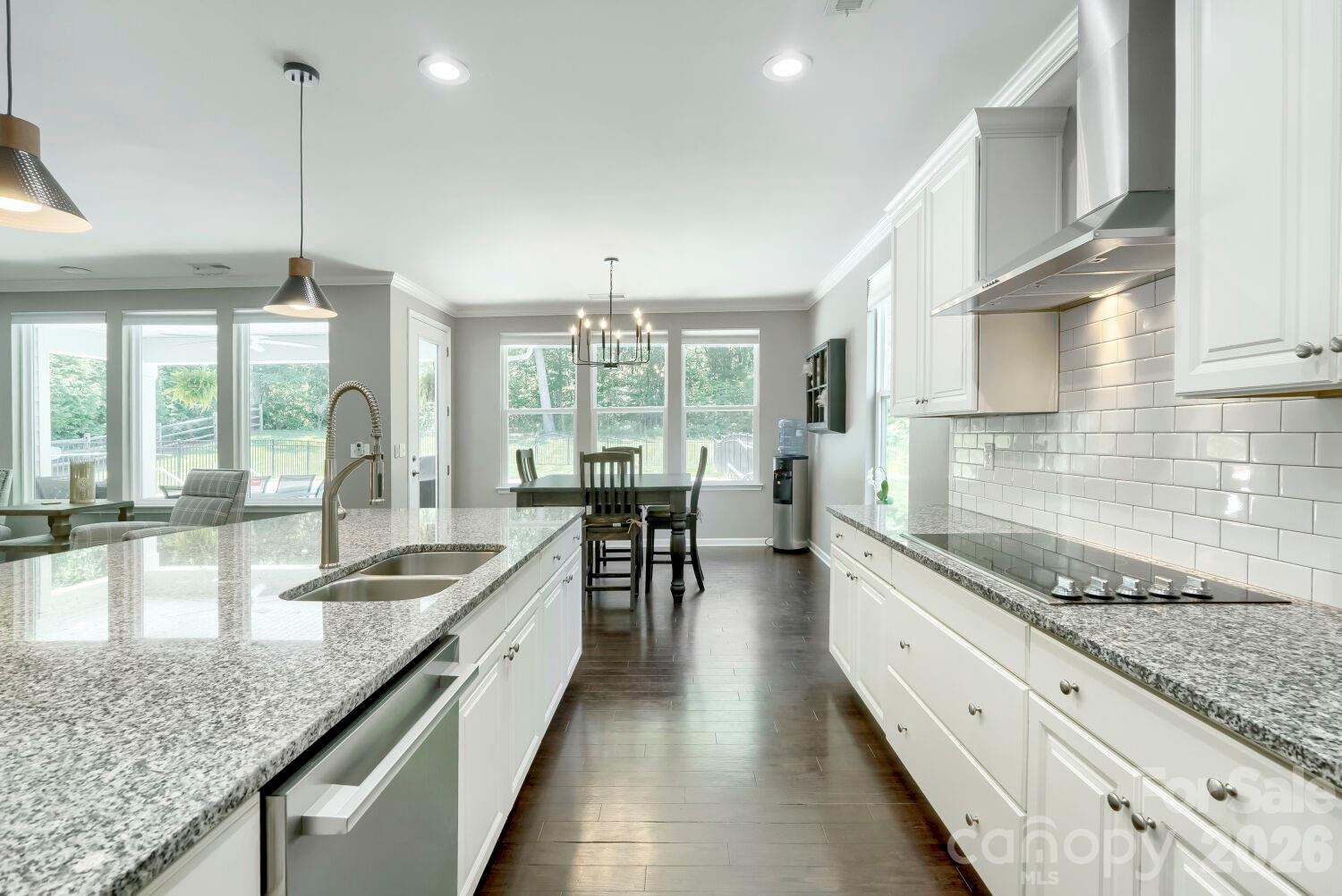 5925 Gatekeeper Lane