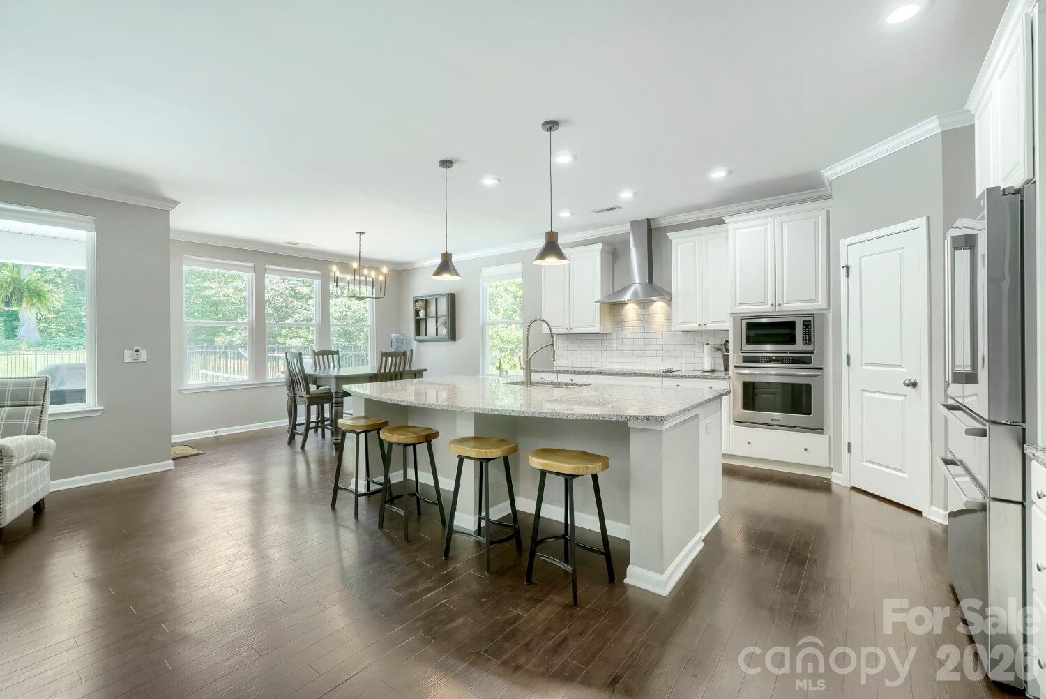 5925 Gatekeeper Lane