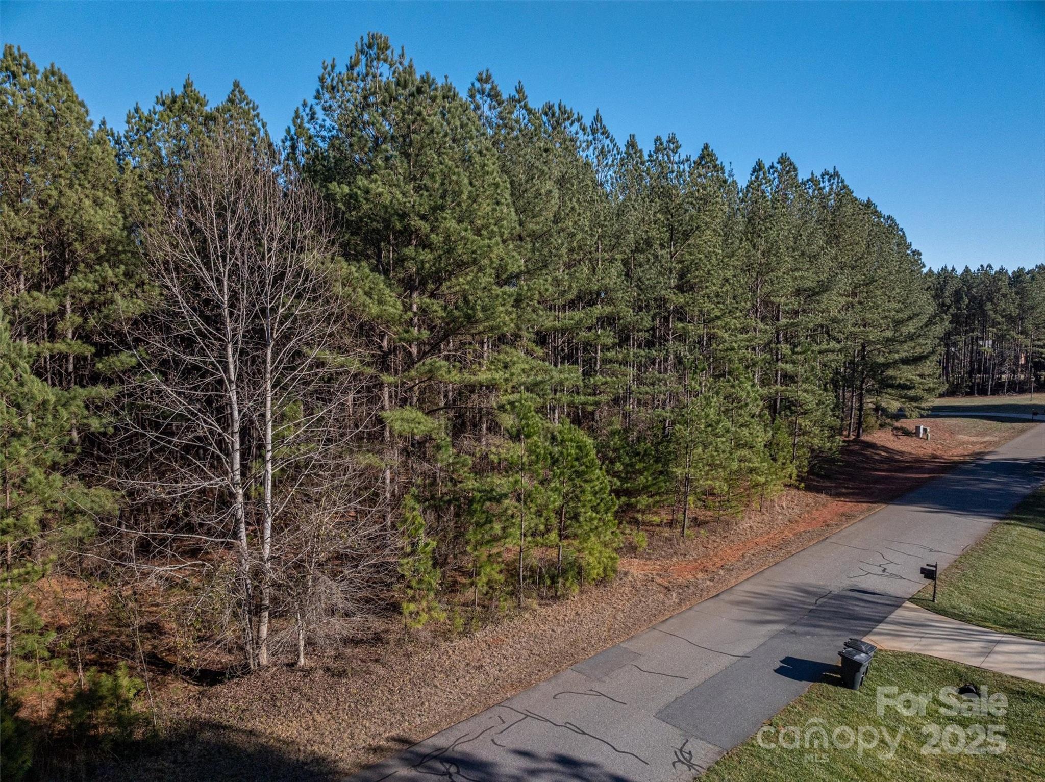 Arbor Hills - Land
