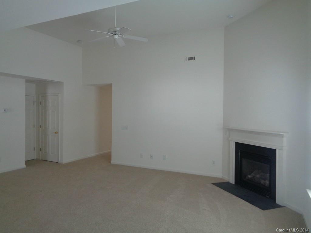 Lexington Commons - Residential