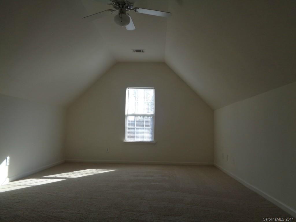 Lexington Commons - Residential