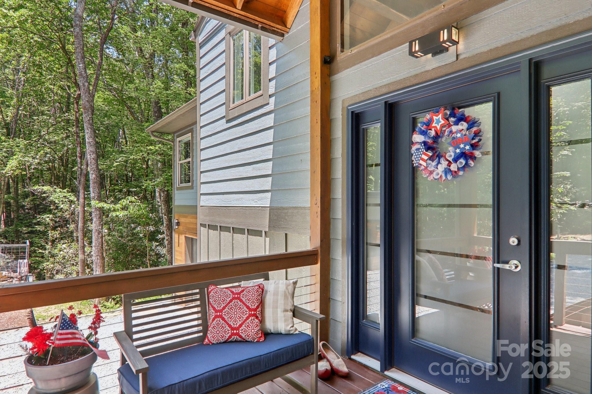 1184 Salola Lane