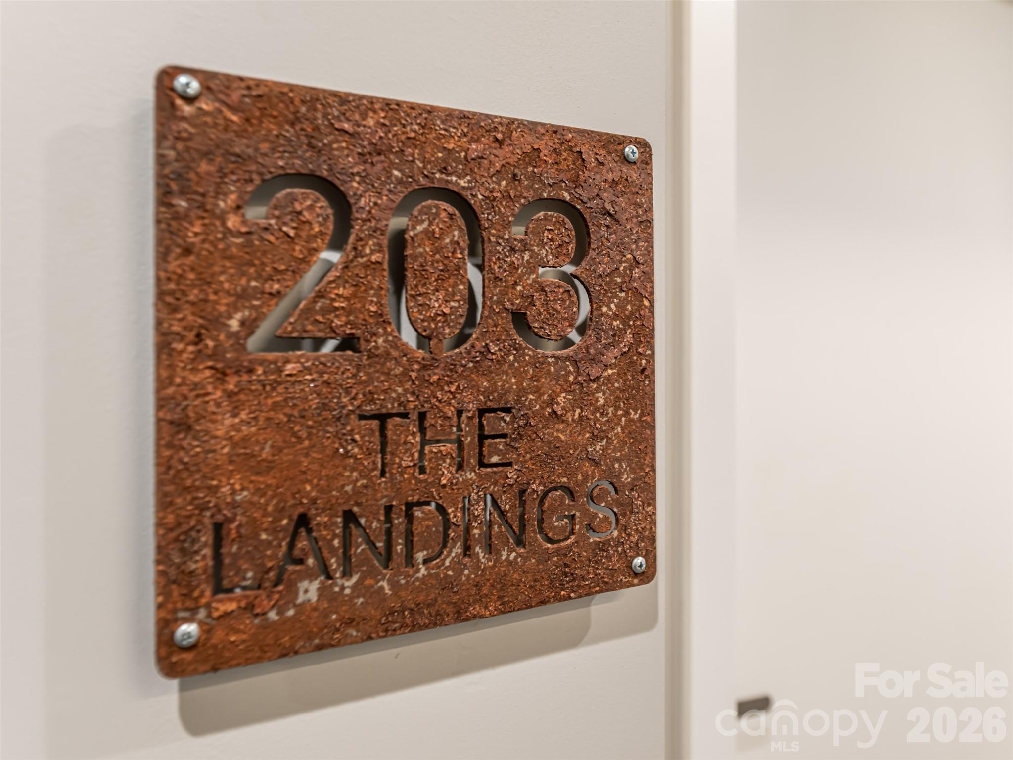 68 Craven Street 203