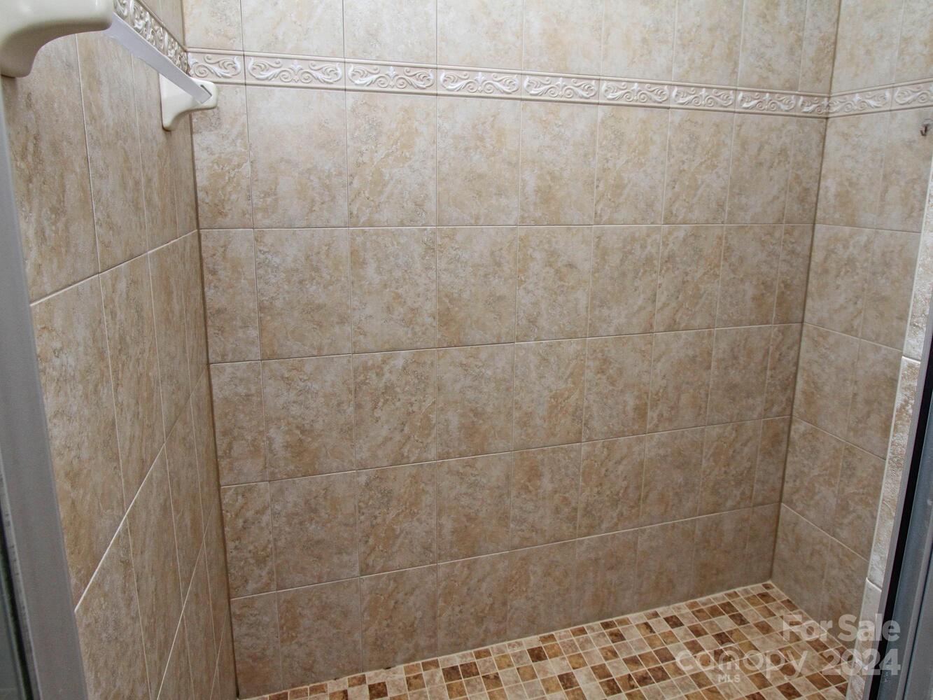 Beacon Knoll Villas - Residential