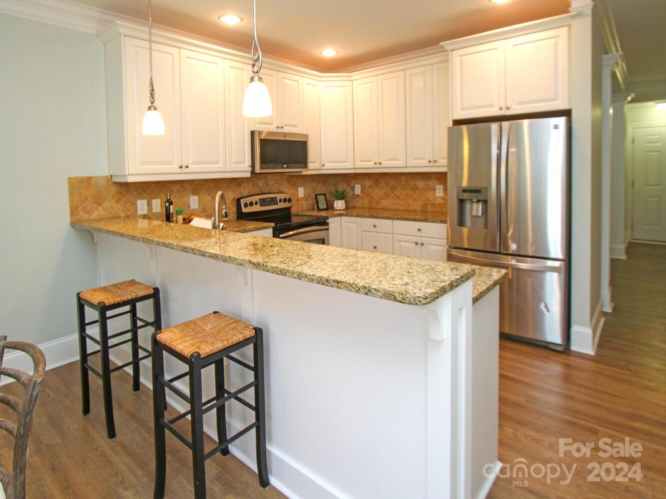 Beacon Knoll Villas - Residential