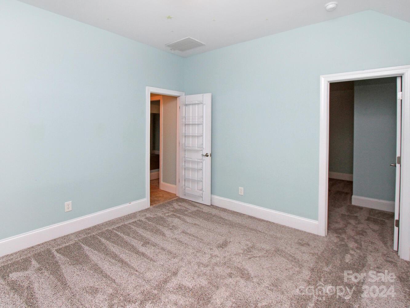 Beacon Knoll Villas - Residential