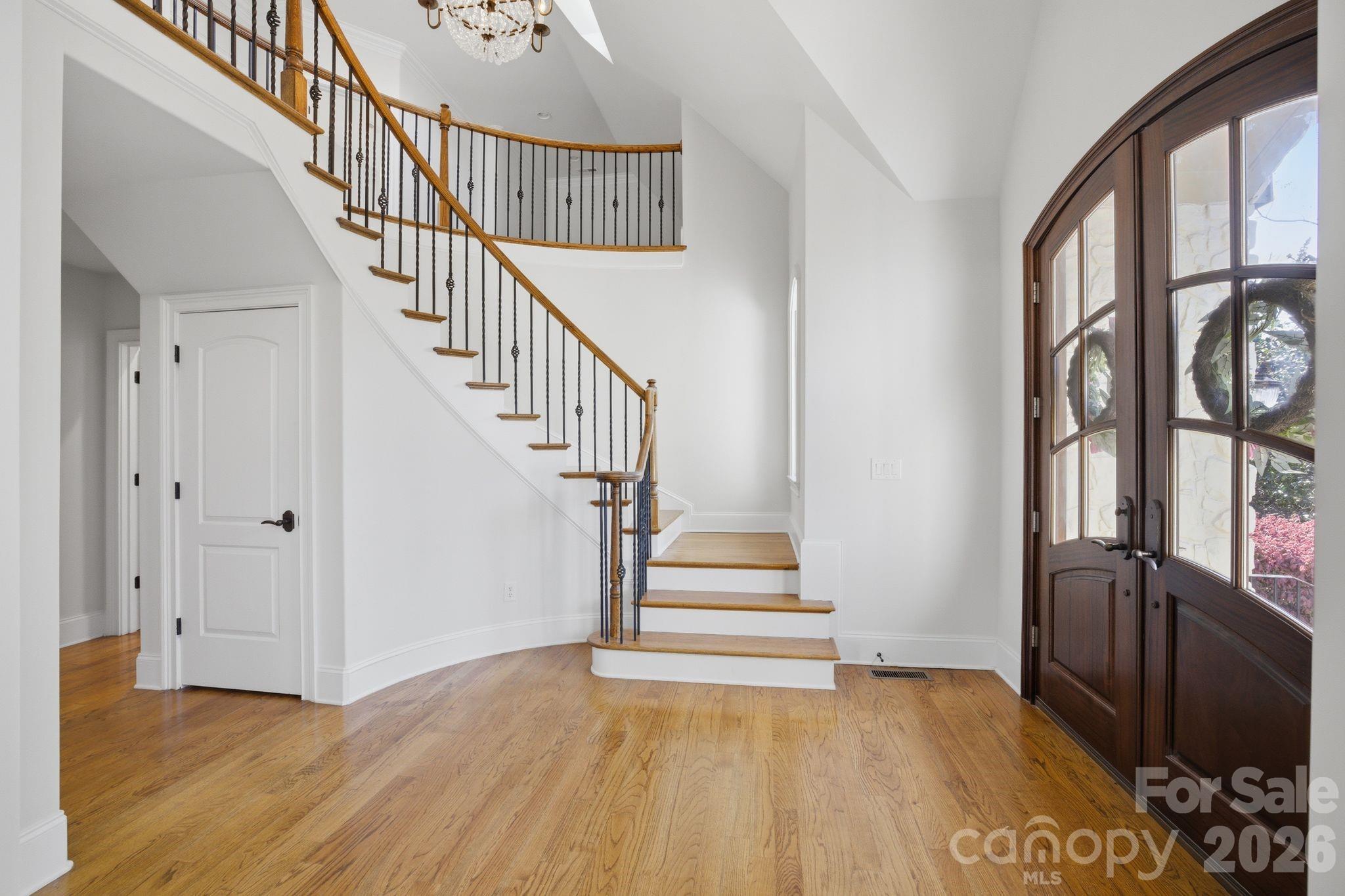 The Peninsula - Residential