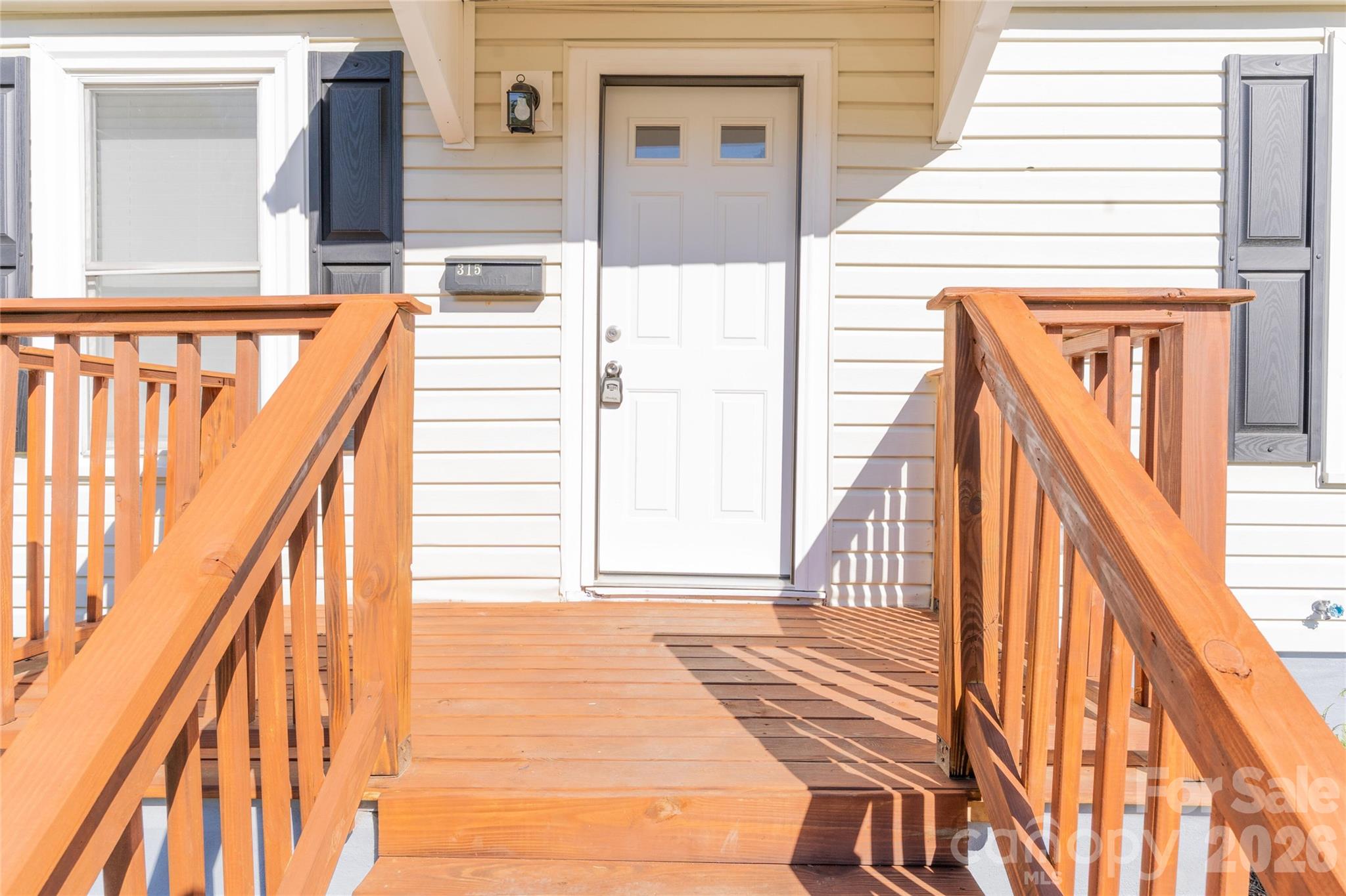 315 Broad Drive SW