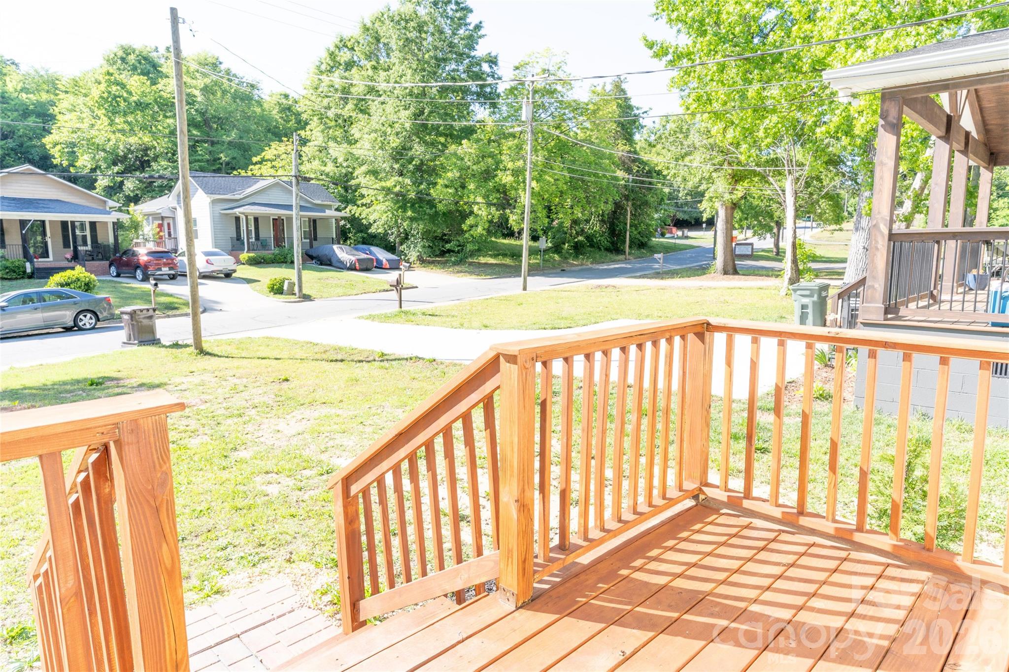 315 Broad Drive SW