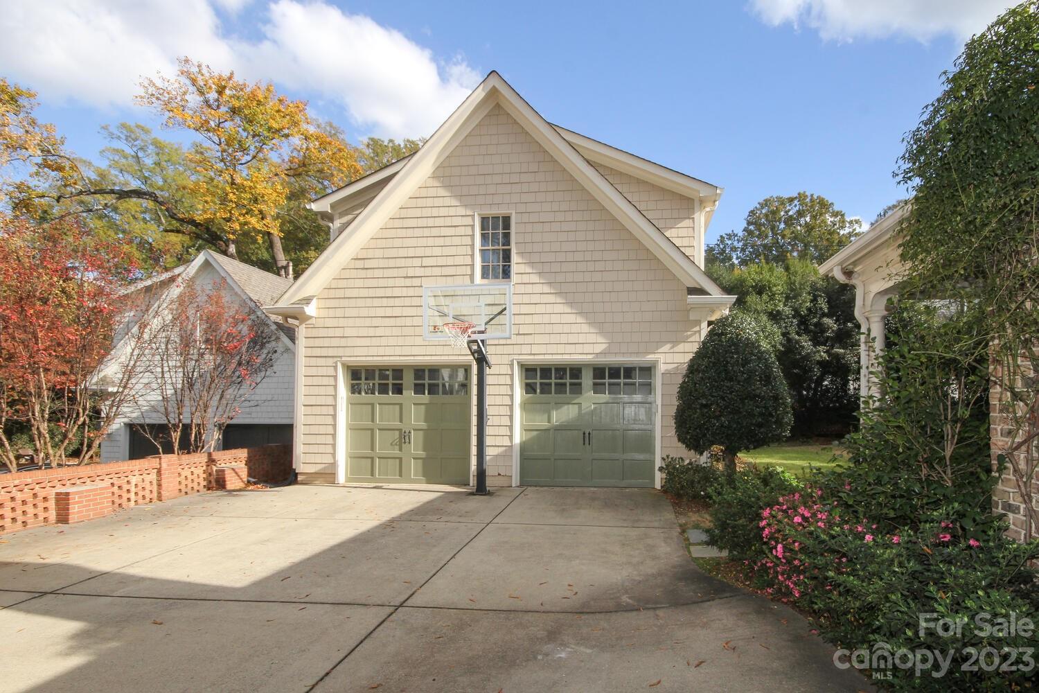 Myers Park - Residential