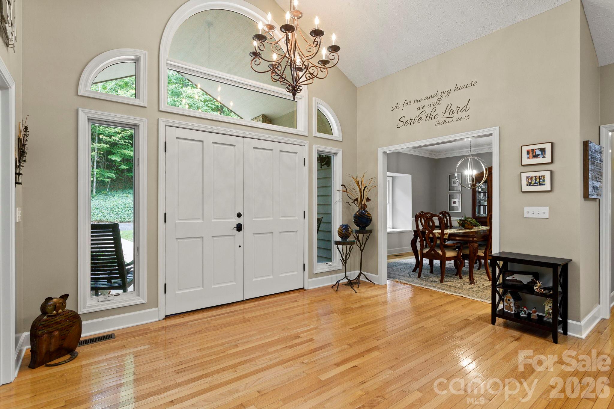 324 Kenmure Drive