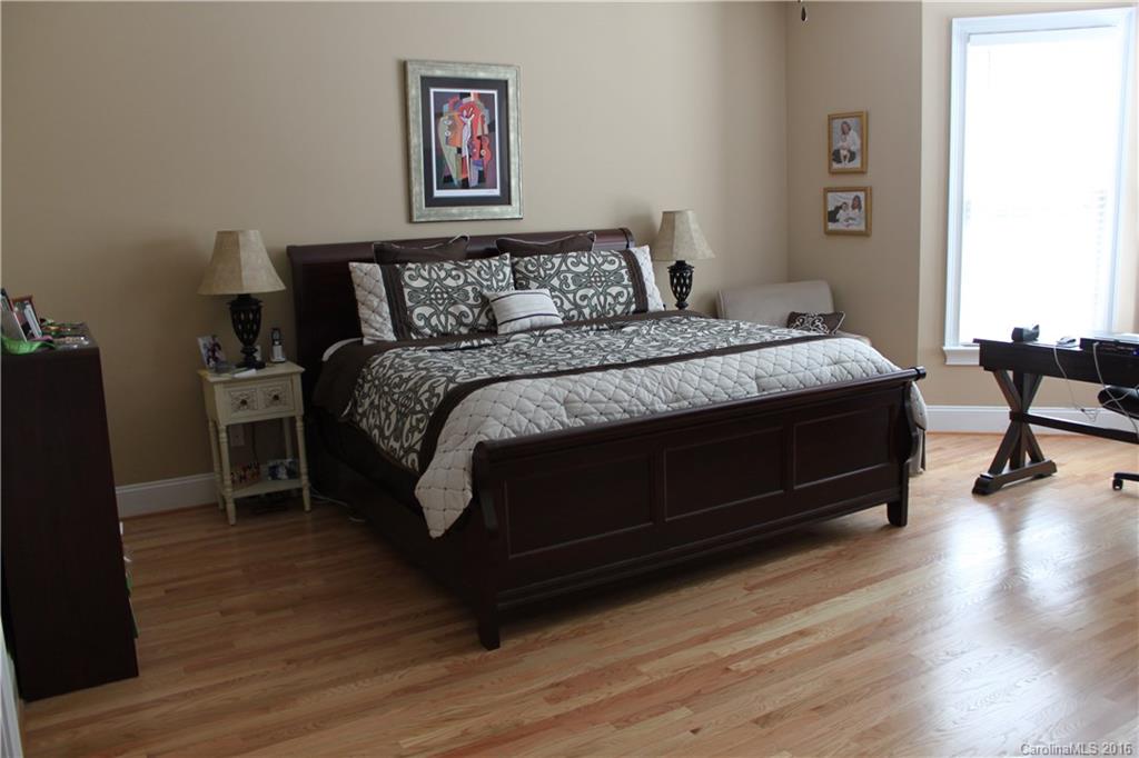 Baxter Village - Residential