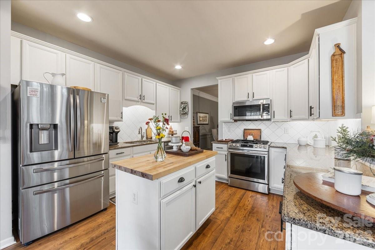 Lakeshore - Residential