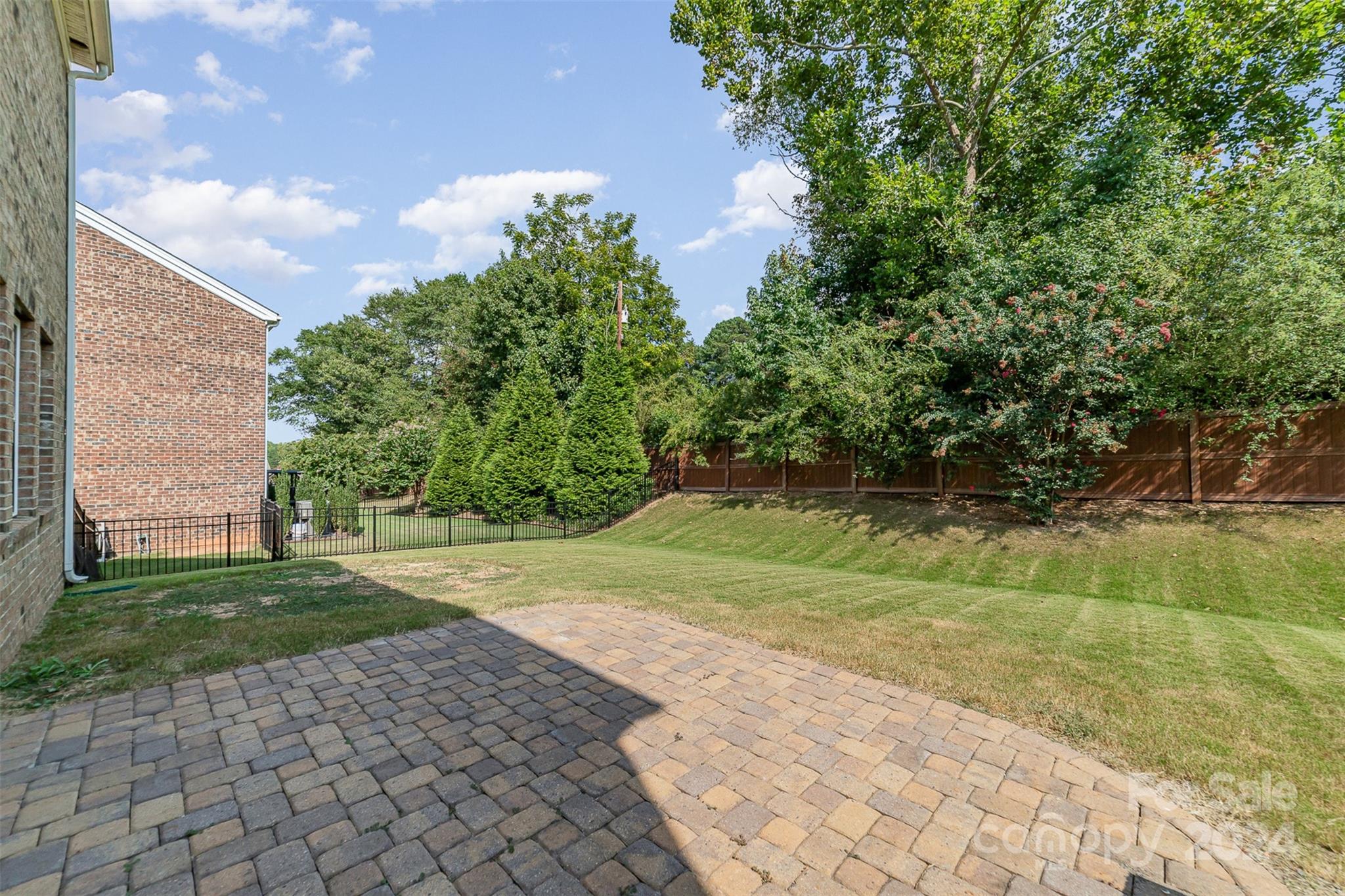 Kinmere Farms - Residential