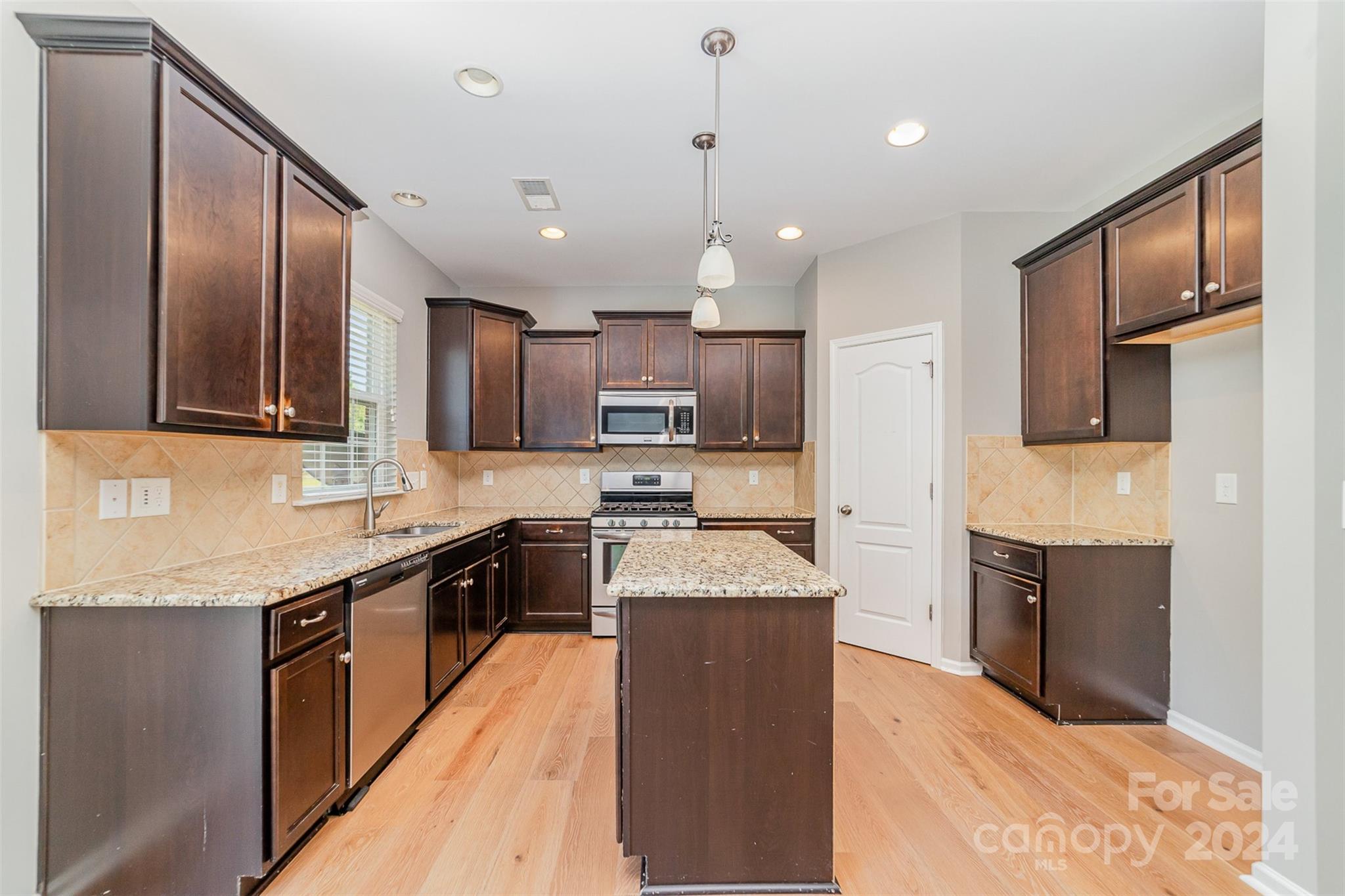 Kinmere Farms - Residential