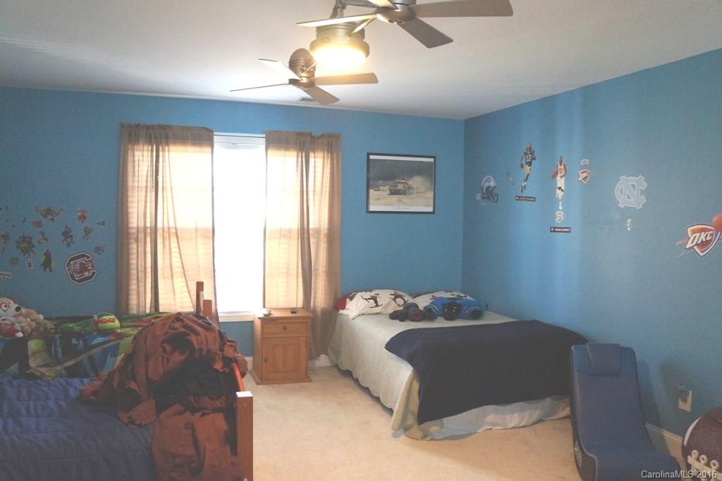 Forest Lakes II - Residential